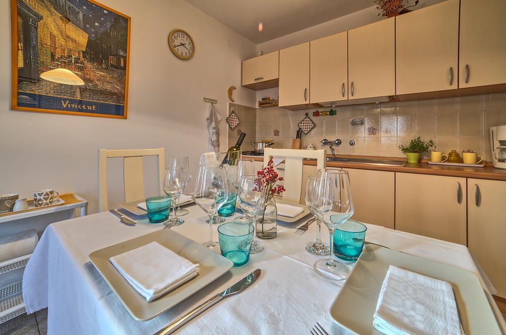 Apartments Mirella Novigrad Istria Esterno foto